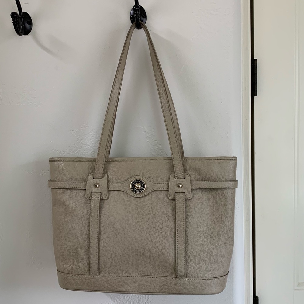 Dooney & Bourke shoulder bag